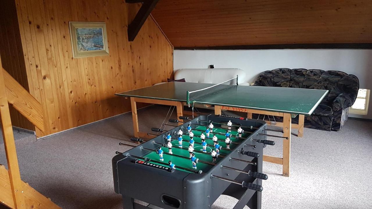 Chalupa V Kopci Vysoka Srbska Buitenkant foto